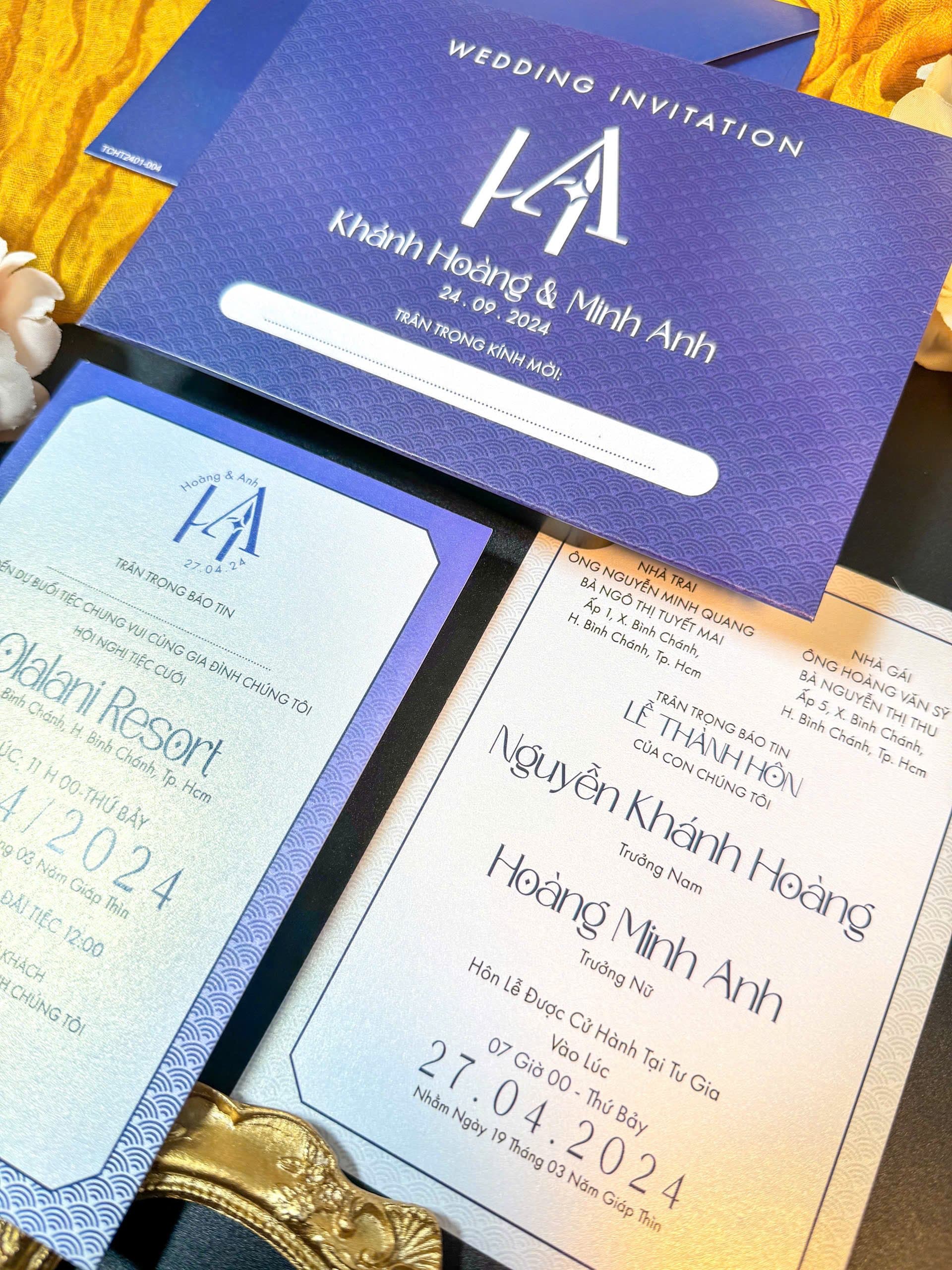 Thiệp xanh họa tiết - ảnh 2