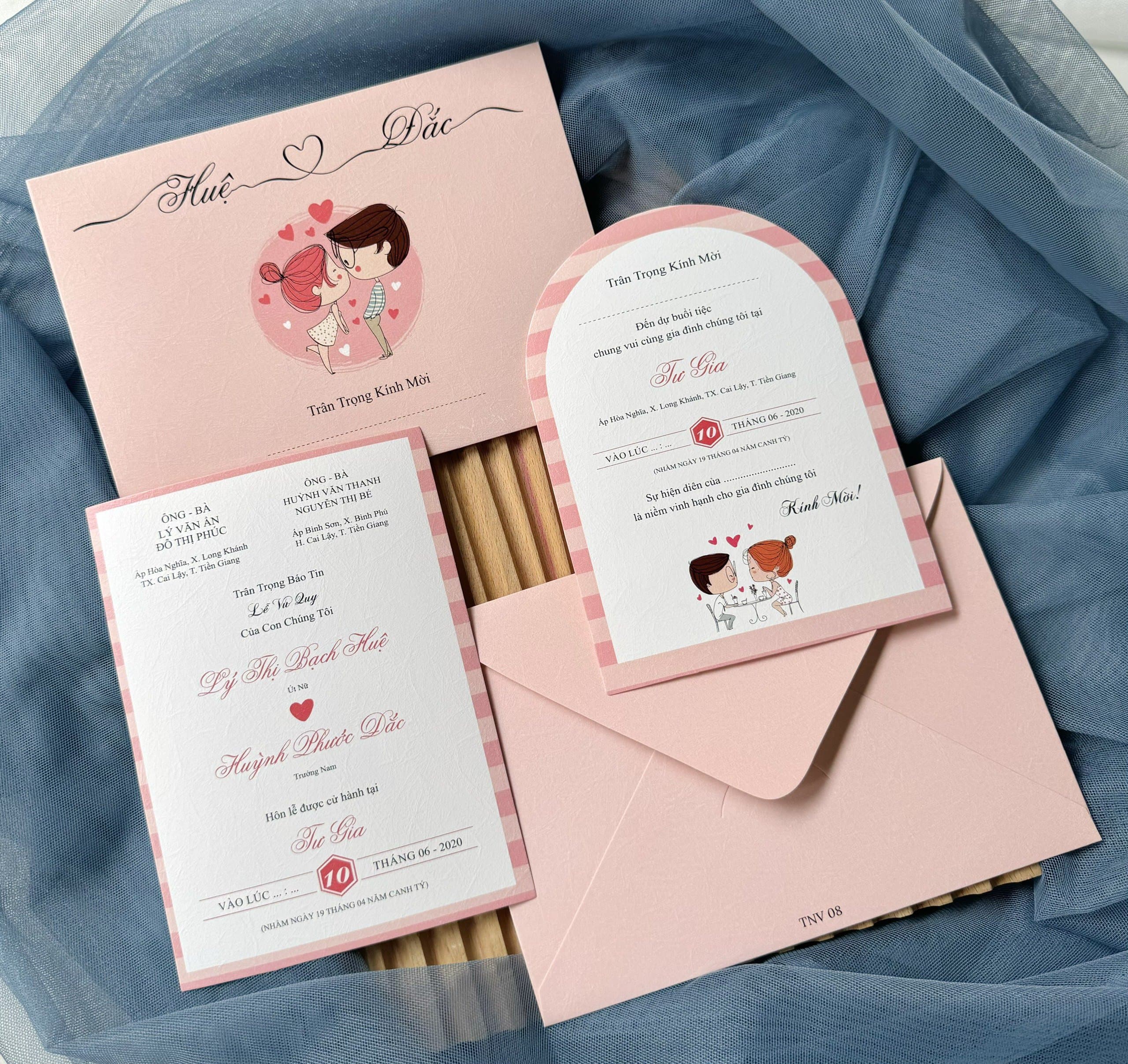 Thiệp cưới chibi cơ bản