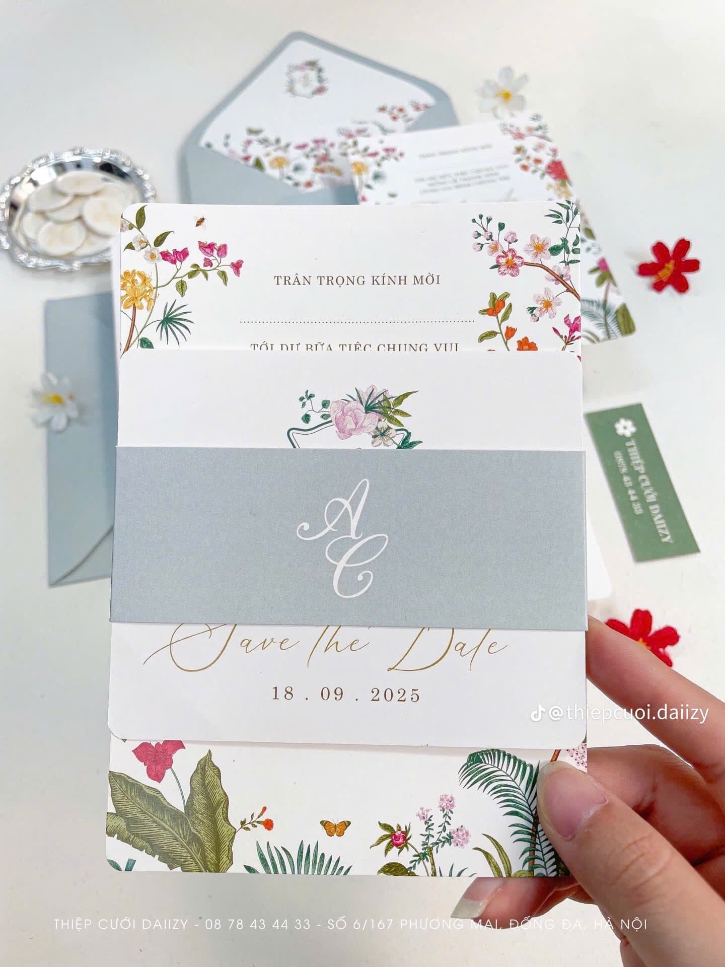 Thiệp Cưới Luxury Floral - ảnh 3