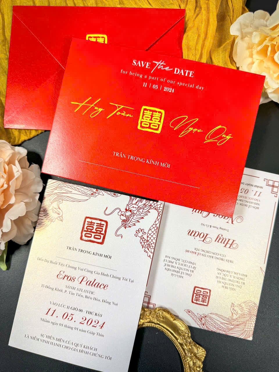 Thiệp đỏ truyền thống long phượng - ảnh 3