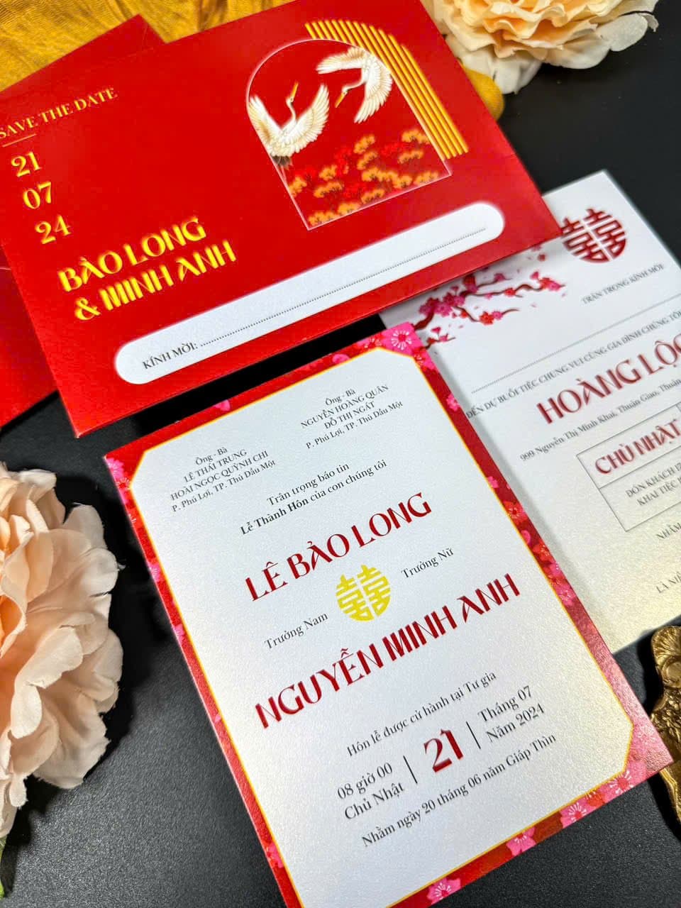 Thiệp đỏ cách điệu chim - ảnh 2
