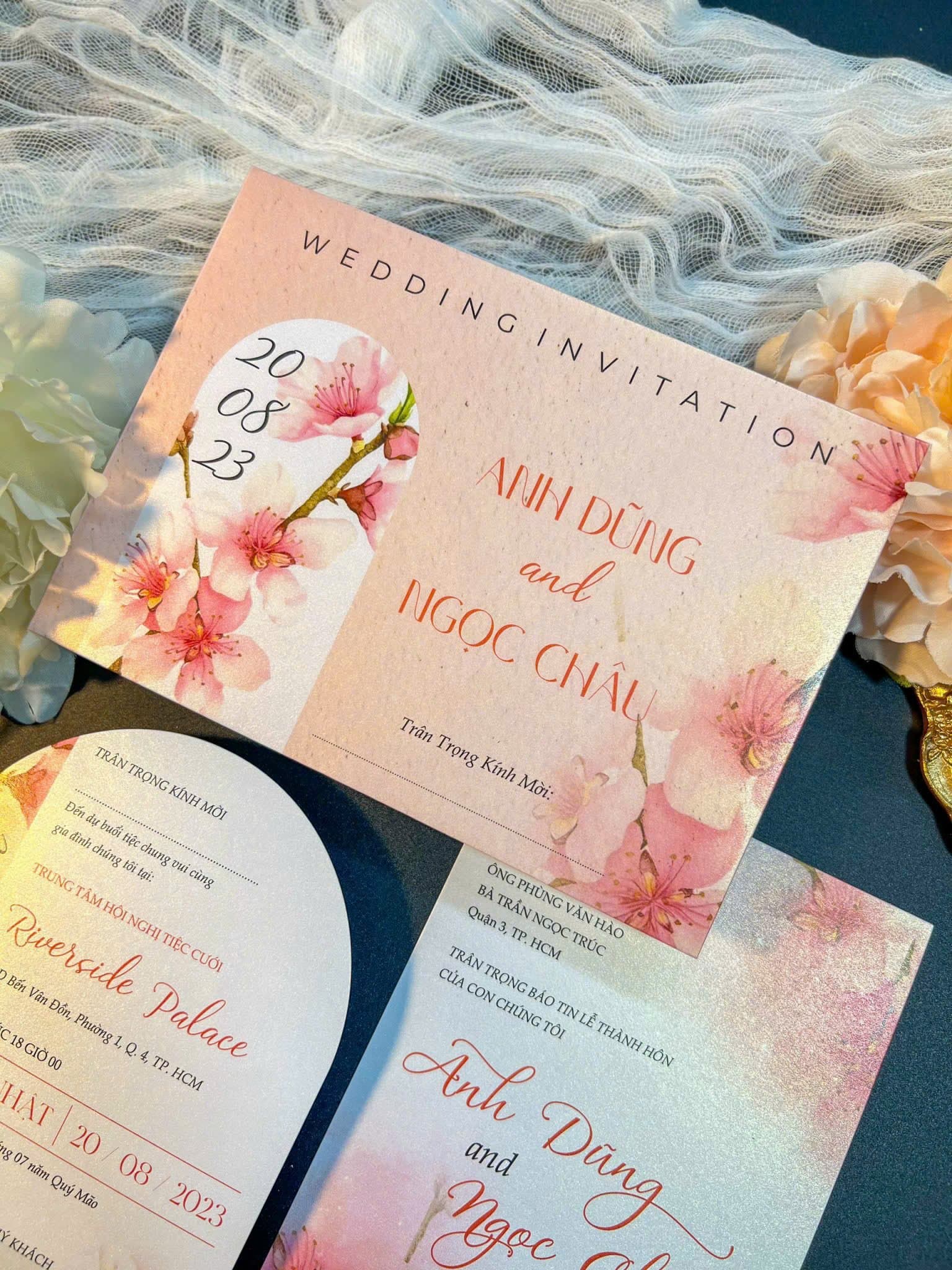 Thiệp cưới hoa đào - ảnh 2