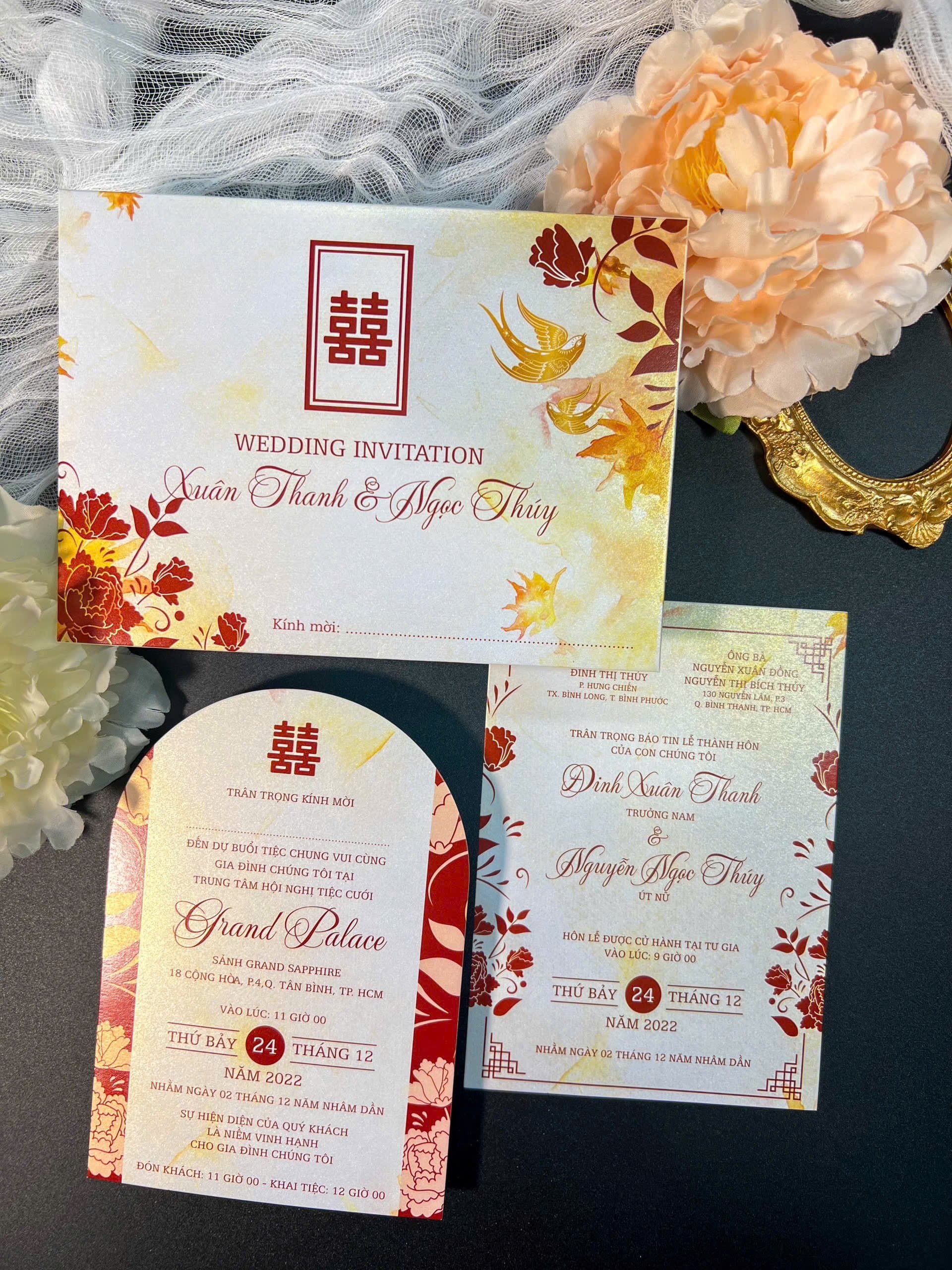 Thiệp cưới hoa màu loang sang trọng - ảnh 4