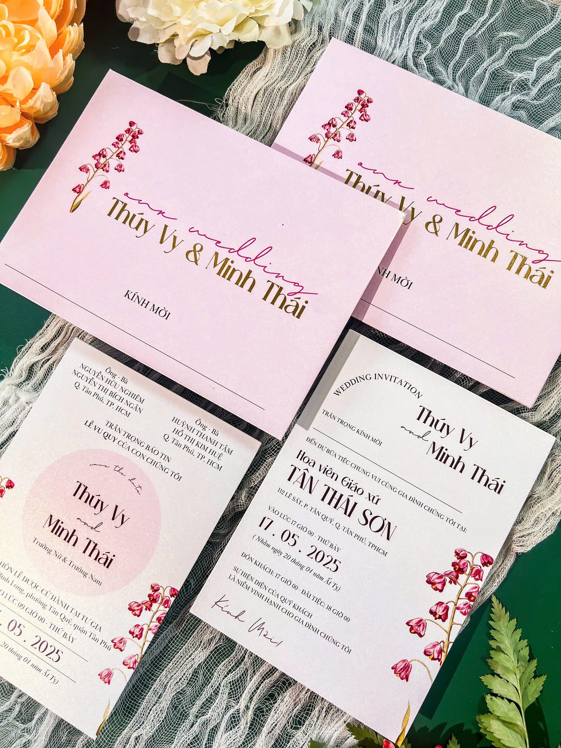 Thiệp cưới hồng cơ bản 3