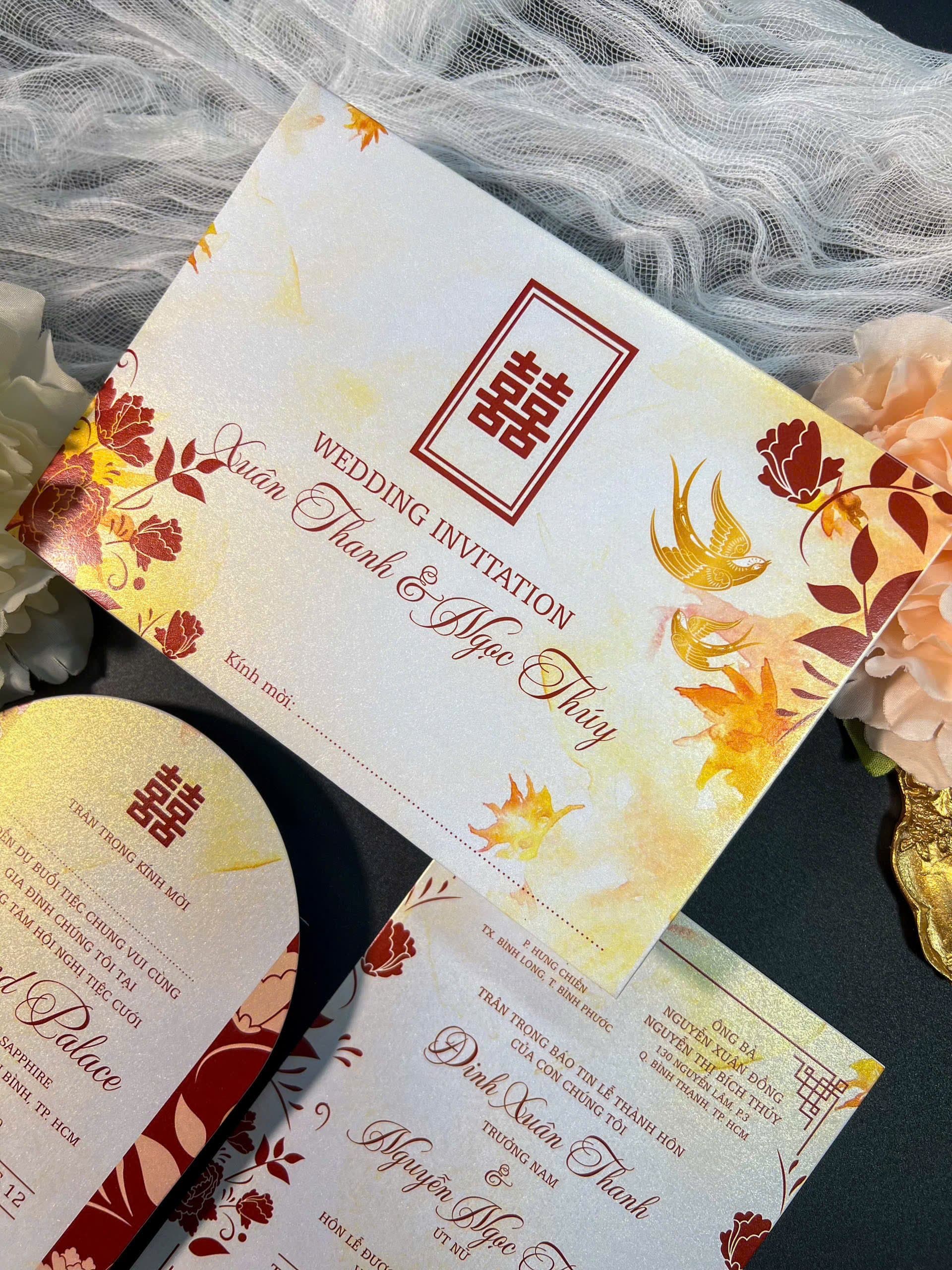 Thiệp cưới hoa màu loang sang trọng - ảnh 2